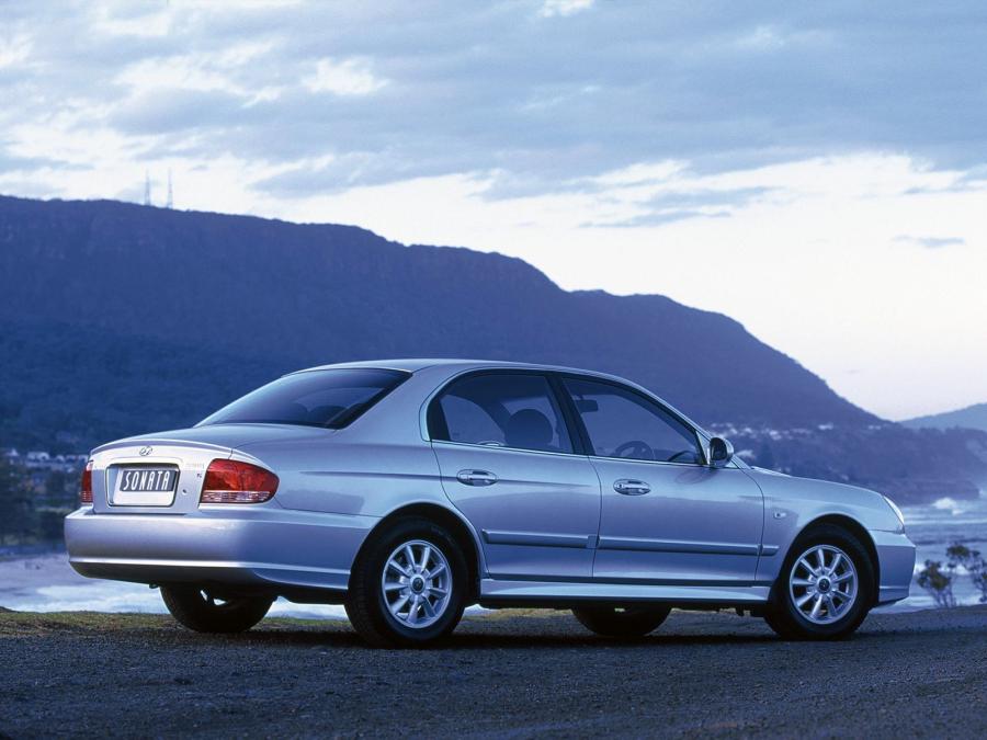  Hyundai Sonata 2002 года  (AU) (фото 4 из 16)